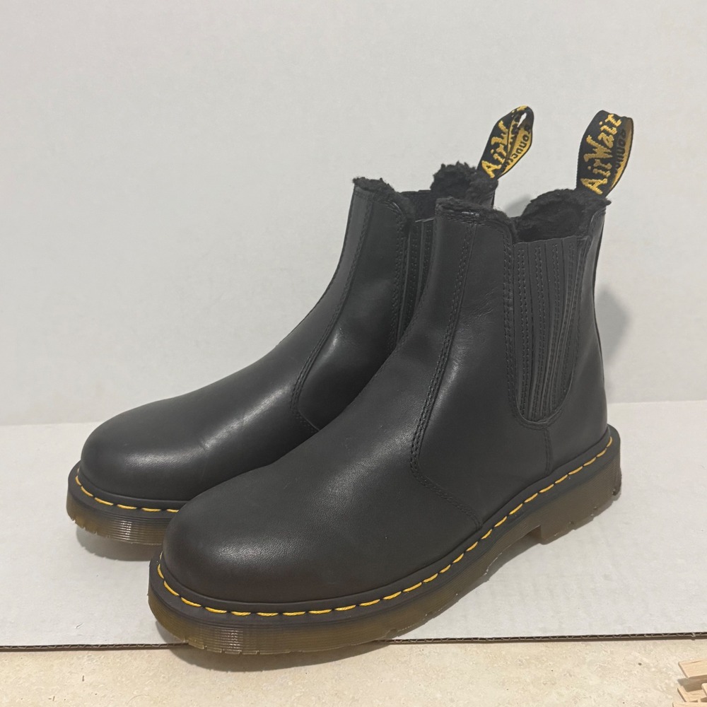 Dr. Martens 2976 Leonore Women Chelsea Boot 10 Black NEW Fur Lined 2976